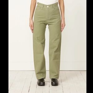 Jesse Kamm California Slims in the color Yucca